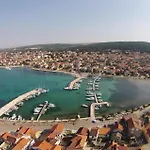 Apartman 1 Bedroom Amazing In Bibinje