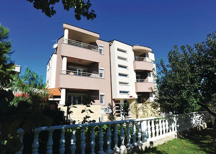 Lejlighed 1 Bedroom Amazing In Bibinje